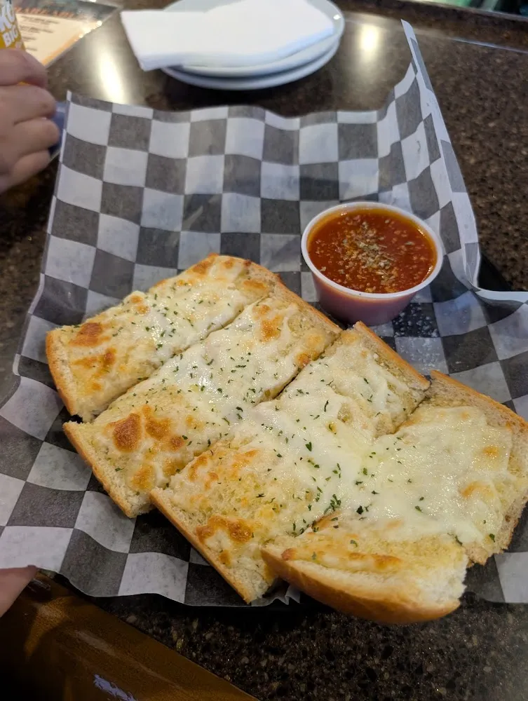 Garlic Bread with Mozzarella Cheese